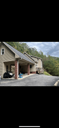 172 Meade Heights - Pikeville, KY