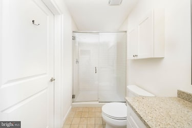521 St Paul St #2BR - Baltimore, MD
