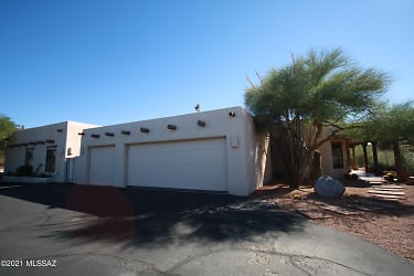 5450 N Hacienda Del Sol Rd Apartments - Tucson, AZ