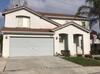 975 Weeping Willow Ct - Tracy, CA