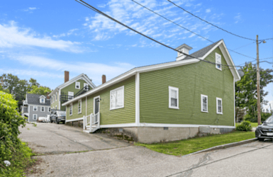14 Pierce St unit D - Dover, NH