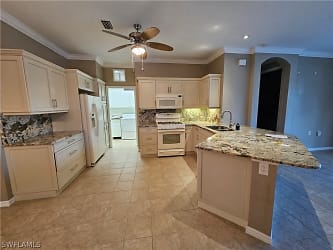 9349 Aviano Dr - Fort Myers, FL