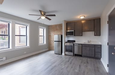 4069 N Kenmore Ave unit 203 - Chicago, IL