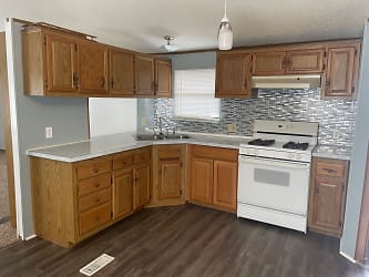 210 2nd St SE unit 13 - Grand Meadow, MN