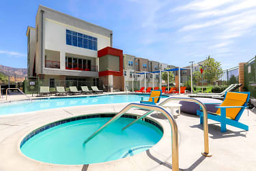 The Glen At University Park Apartments - San Bernardino, CA