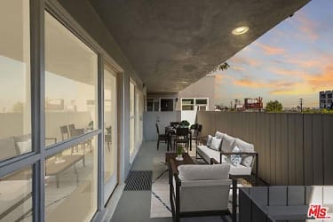 1128 Larrabee St - West Hollywood, CA