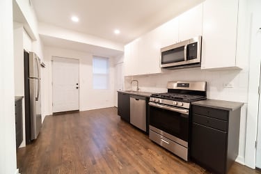 1337 W Early Ave unit 2 - Chicago, IL