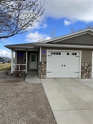2307 Central Ave #A - Cody, WY