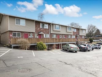 Willamette Townhouse Apartments - Milwaukie, OR