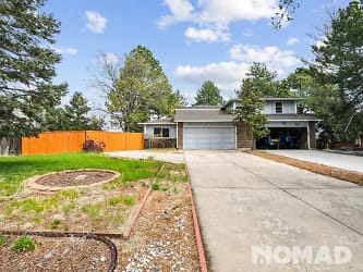11107 E Berry Ave - Englewood, CO