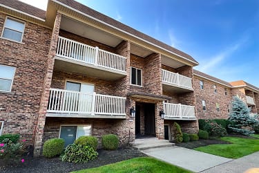 Grace Court Apartments - Fort Mitchell, KY