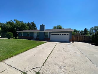 2824 Worthington Ave - Fort Collins, CO