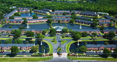 Carlton Arms Of South Lakeland Apartments - Lakeland, FL