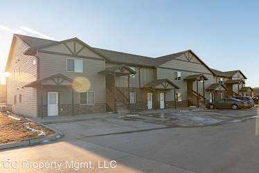 7050 Freedom Ln - Summerset, SD