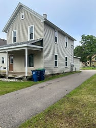 1006 S 5th Ave - Wausau, WI