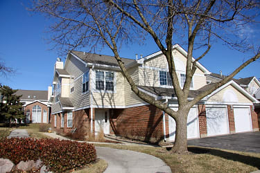 977 W Happfield Dr Apartments - Arlington Heights, IL