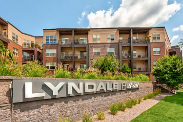 Lyndale Plaza Apartments - Richfield, MN
