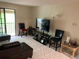 118 Sussex Pl - Absecon, NJ