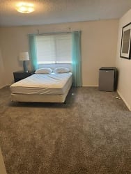 Room For Rent - Oklahoma City, OK