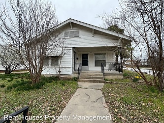402 D St NW - Ardmore, OK