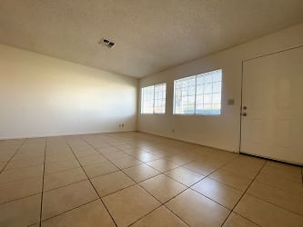 33030 Shifting Sands Trail - Cathedral City, CA