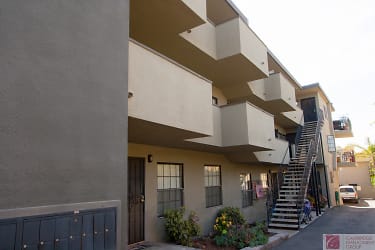 Mission Bay Villas Apartments - San Diego, CA