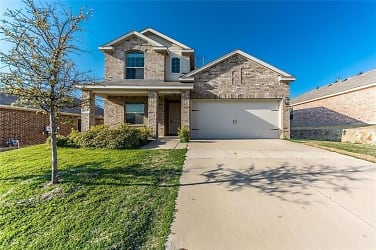 422 Andalusian Trail - Celina, TX
