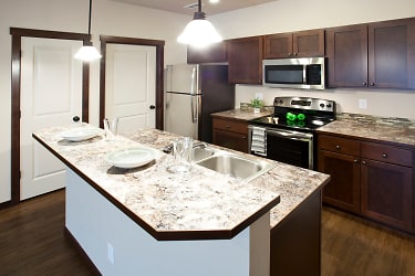 Residence At River Run Apartments - Spokane, WA