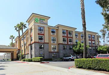 Furnished Studio Orange County Anaheim Convention Center Apartments - Anaheim, CA