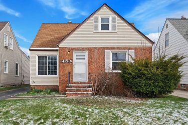 4153 Stilmore Rd - South Euclid, OH