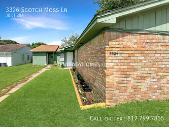 3326 Scotch Moss Ln - La Porte, TX