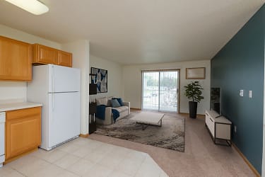 Pinehurst Apartments - Fargo, ND