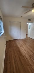 1423 Holly Heights Dr #17 - Fort Lauderdale, FL