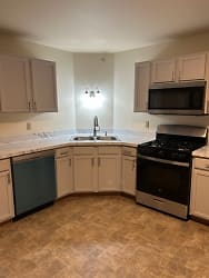 24 W Campbell Rd unit X2 - Schenectady, NY