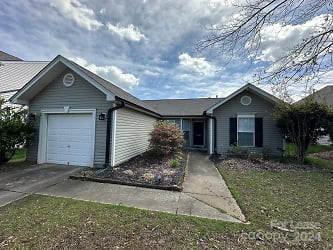 14108 Riding Hill Ave - Charlotte, NC