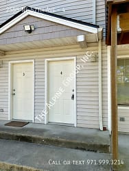 2555 NE 57th Ave - 4 - undefined, undefined