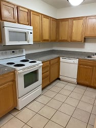 20 W Montgomery Ave unit 00 201 - Ardmore, PA