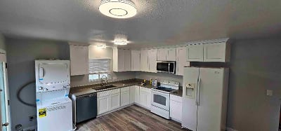 2497 Chesterfield St unit 2947 - West Valley City, UT