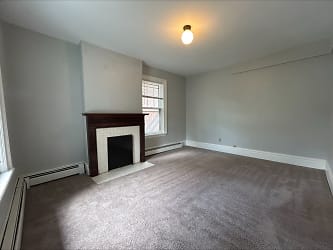 1728 Wightman Street Apartments - Squirrel Hill, PA