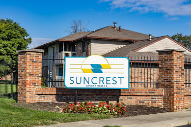 Suncrest Apartments - Indianapolis, IN