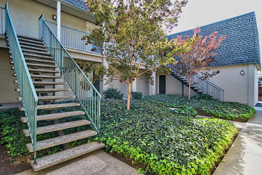 2110 W Middlefield Rd unit 2125-F - Mountain View, CA