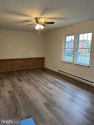 70 Briarwood Ln #4 - undefined, undefined