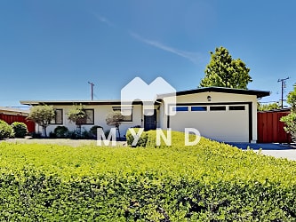 469 Century Dr - Campbell, CA