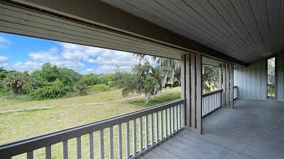 2385 Burnway Rd - Haines City, FL