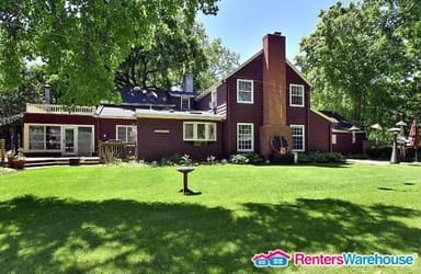 17830 County Rd 6 - Plymouth, MN
