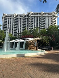 2000 Towerside Terrace #1508 - Miami, FL