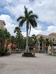 11019 Legacy Ln #305 - Palm Beach Gardens, FL