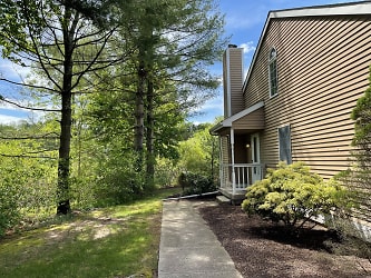 697 South End Rd #21 - Southington, CT