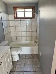 6618 Bliss Ave unit 1 - Cleveland, OH