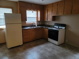 311 6th St S unit A - Wisconsin Rapids, WI